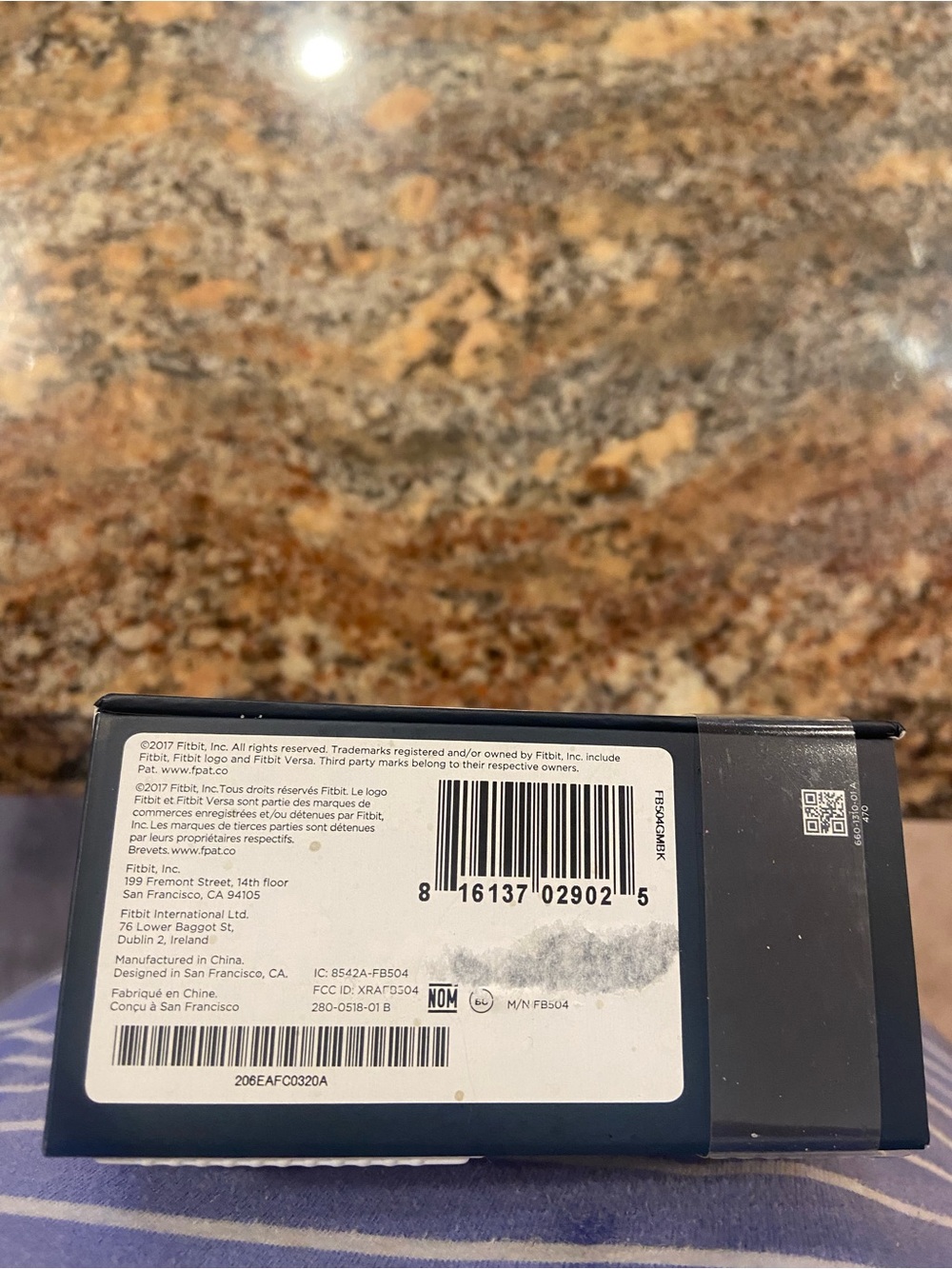 fitbit Black and White Retail Box with Barcode